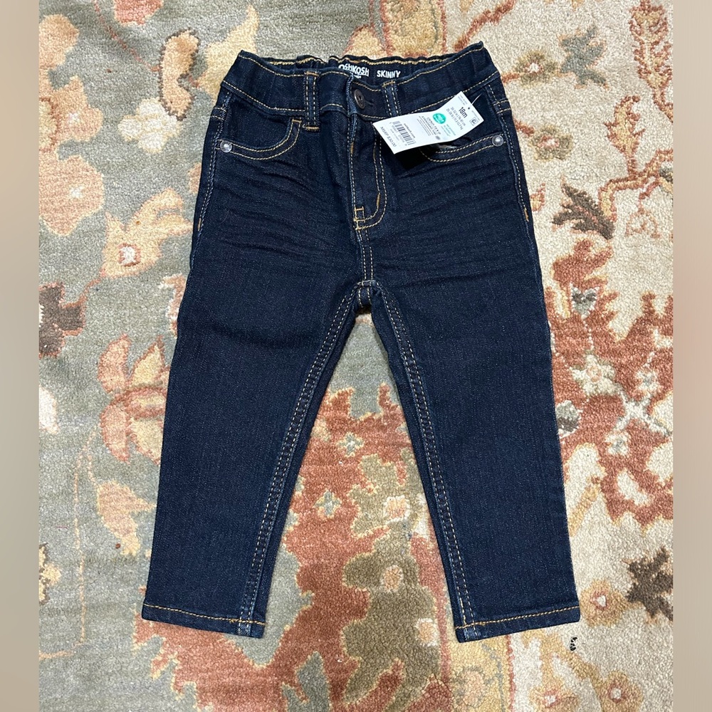 NWT Oshkosh Bgosh toddler jeans! Open to offers and bundles